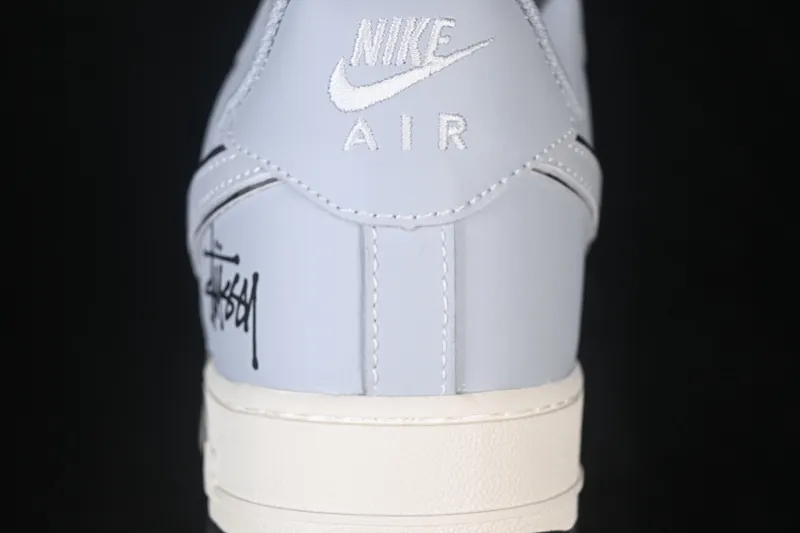 All categories Nk Air Force 1 Air Force series Nk Air Force 1 Low Air Force low-top Nike Air Force 1'07 Low joint model Air Force 1 low-top casual sneakers DN1688-818